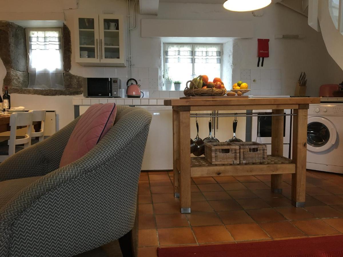 Les Gites Perard Caylus Εξωτερικό φωτογραφία