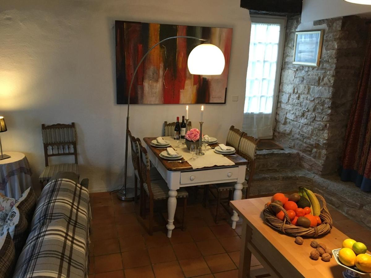 Les Gites Perard Caylus Εξωτερικό φωτογραφία